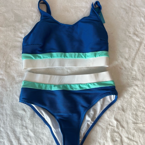 Cupshe Blue and White Women's Swim Two piece Medium NWT - Picture 2 of 6